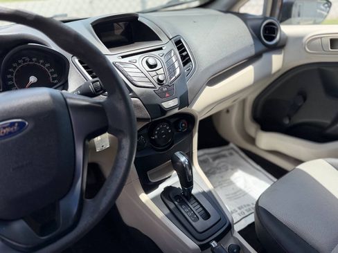Used 2013 Ford Fiesta S w/ Convenience Pkg FWD image 14