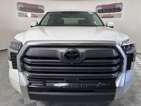 Used 2022 Toyota Tundra Limited image 9
