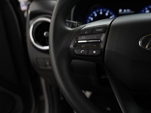 Used 2023 Hyundai Kona SEL image 21