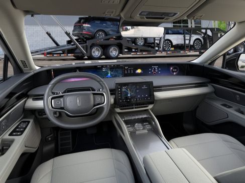 New 2026 Lincoln Nautilus Premier AWD/4WD image 9