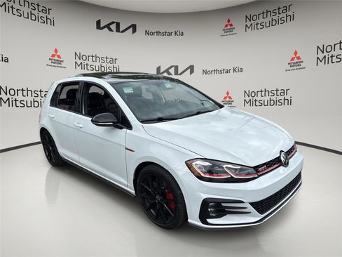 Used 2021 Volkswagen GTI SE FWD image 7