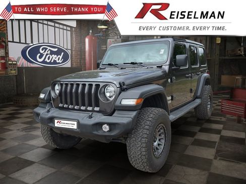 Used 2021 Jeep Wrangler Unlimited Sport AWD/4WD image 1