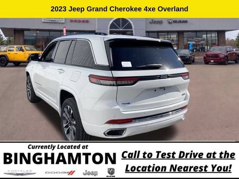 New 2023 Jeep Grand Cherokee Overland AWD/4WD image 4