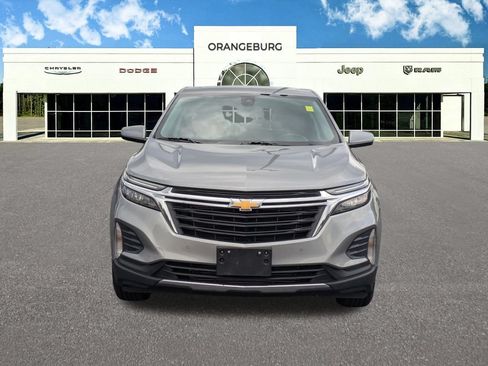 Used 2024 Chevrolet Equinox LT AWD/4WD image 2
