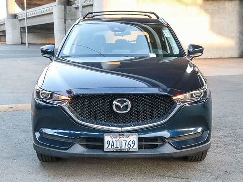 Used 2017 MAZDA CX-5 Touring image 2