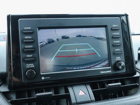 Certified 2022 Toyota RAV4 XLE w/ Convenience Package FWD image 24
