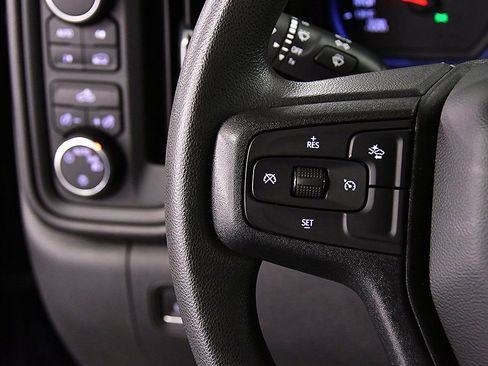 Used 2022 Chevrolet Silverado 1500 Custom image 21