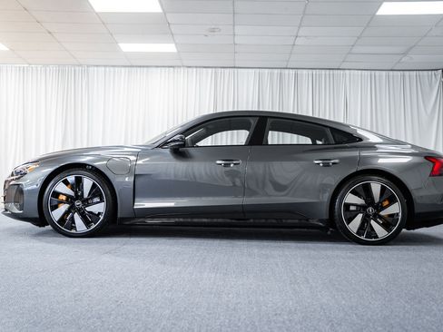 Used 2022 Audi RS e-tron GT w/ Carbon Performance Package image 5