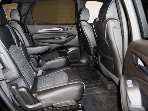 Used 2023 Buick Enclave Avenir w/ Avenir Technology Package image 66