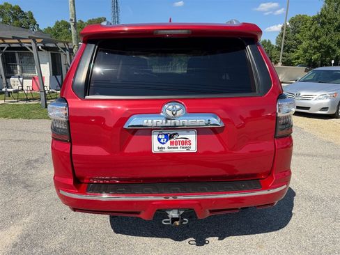 Used 2016 Toyota 4Runner Limited AWD/4WD image 4