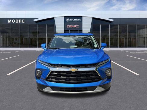 Used 2024 Chevrolet Blazer LT w/ Convenience Package FWD image 8