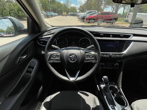 Certified 2023 Buick Encore GX Preferred w/ Cold Weather Comfort Package AWD/4WD image 11