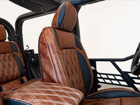 Used 2025 Jeep Gladiator Sport image 34