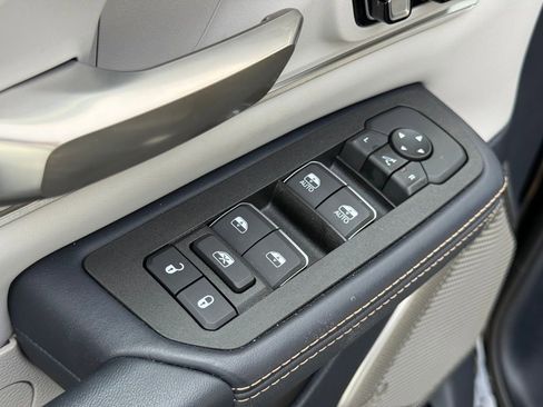 Used 2025 RAM 1500 Tungsten w/ Off Road Group image 12