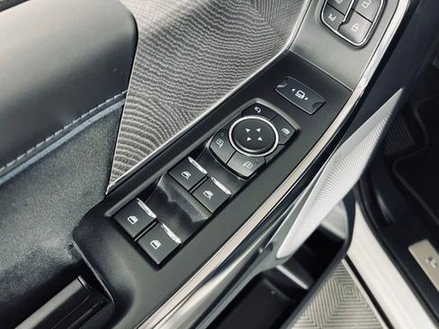 Used 2025 Ford F350 Platinum w/ Tremor Off-Road Package image 20