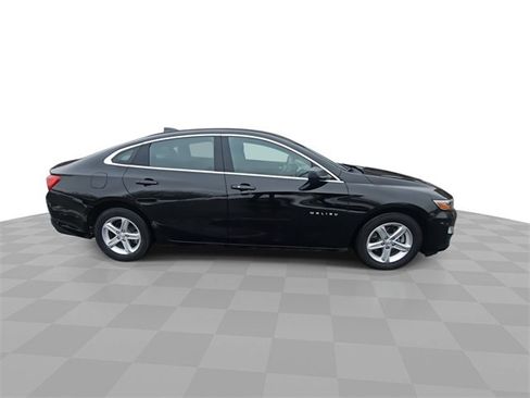 Used 2024 Chevrolet Malibu LS image 9