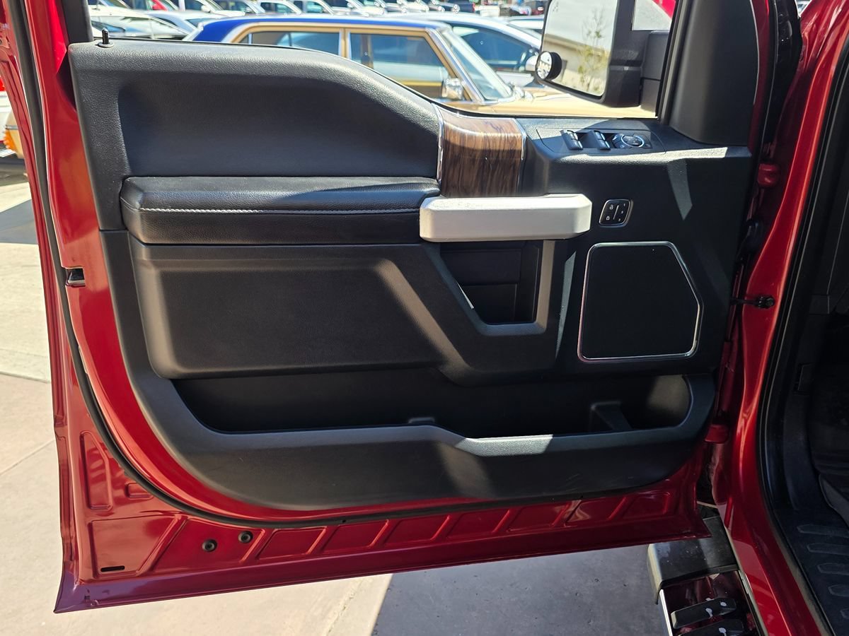 Used 2019 Ford F150 Lariat w/ Equipment Group 502A Luxury AWD/4WD image 29