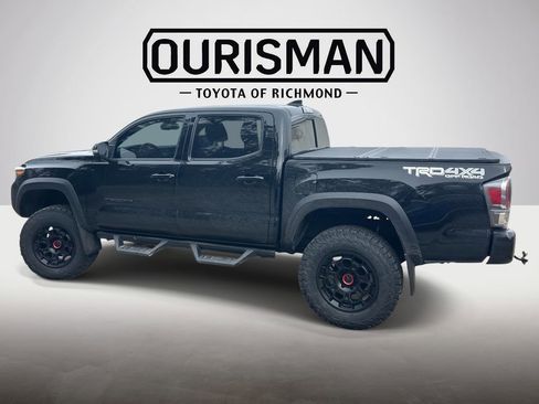 Used 2023 Toyota Tacoma TRD Off-Road w/ Advanced Technology Package image 10