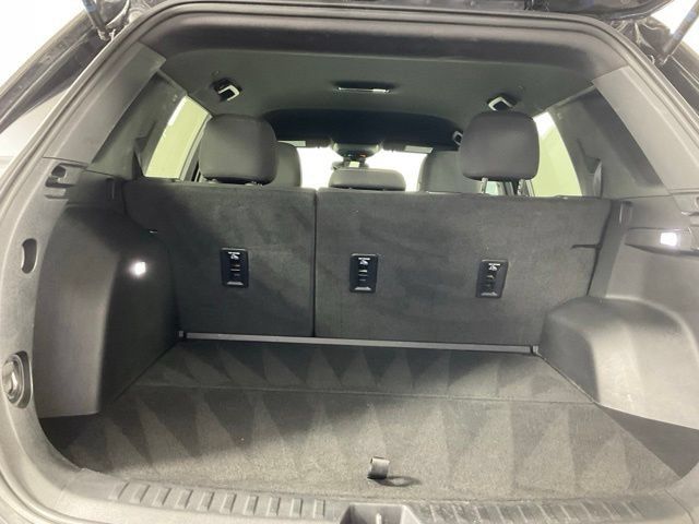 Used 2025 GMC Terrain Elevation FWD image 22