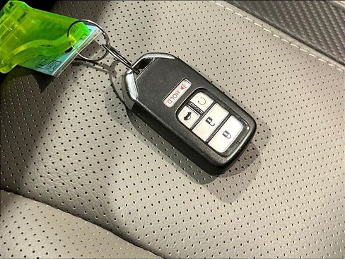 Used 2017 Honda Civic EX-L image 34