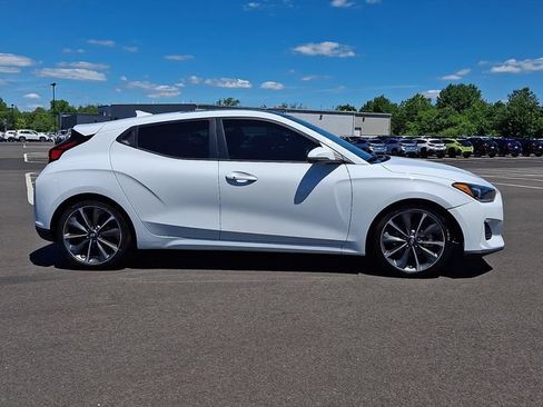 Used 2020 Hyundai Veloster 2.0 Premium FWD image 8