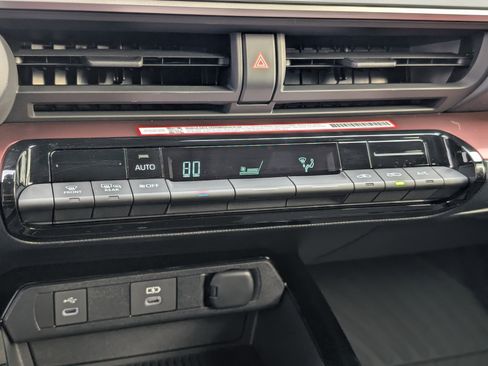 New 2026 Toyota Prius Plug-In Hybrid image 18