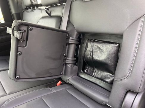 Used 2025 GMC Sierra 3500 SLT w/ SLT Premium Package image 47