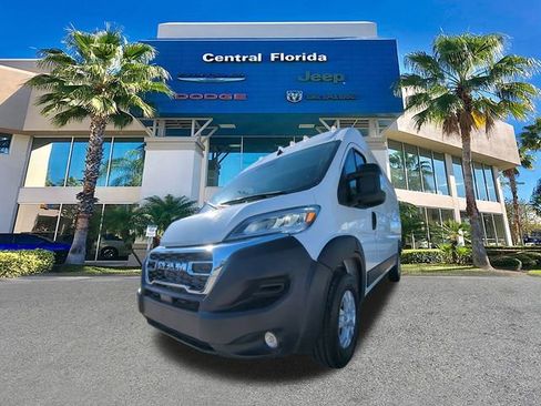 New 2026 RAM ProMaster 2500 w/ Premium Convenience Group image 9