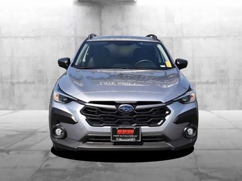 Used 2025 Subaru Crosstrek 2.5i Premium AWD/4WD image 4