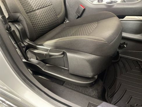 Used 2020 GMC Terrain SLE w/ Driver Convenience Package FWD image 24