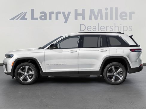 New 2026 Jeep Grand Cherokee Limited AWD/4WD image 3