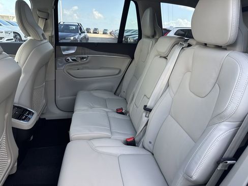 New 2025 Volvo XC90 B6 Plus image 7