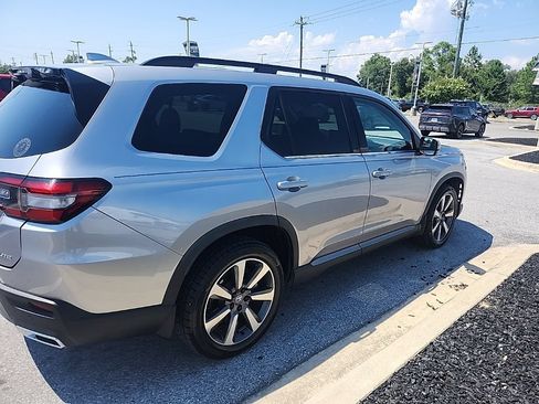 Used 2023 Honda Pilot Elite image 23