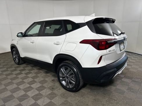 Used 2021 Kia Seltos LX image 5