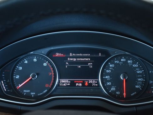 Used 2022 Audi Q5 2.0T Premium AWD/4WD image 12