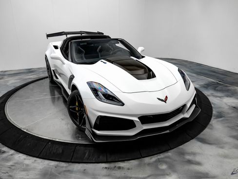 Used 2019 Chevrolet Corvette ZR1 image 30