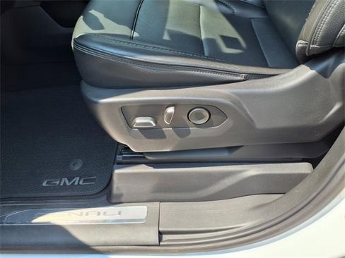 Used 2022 GMC Sierra 1500 Denali image 18