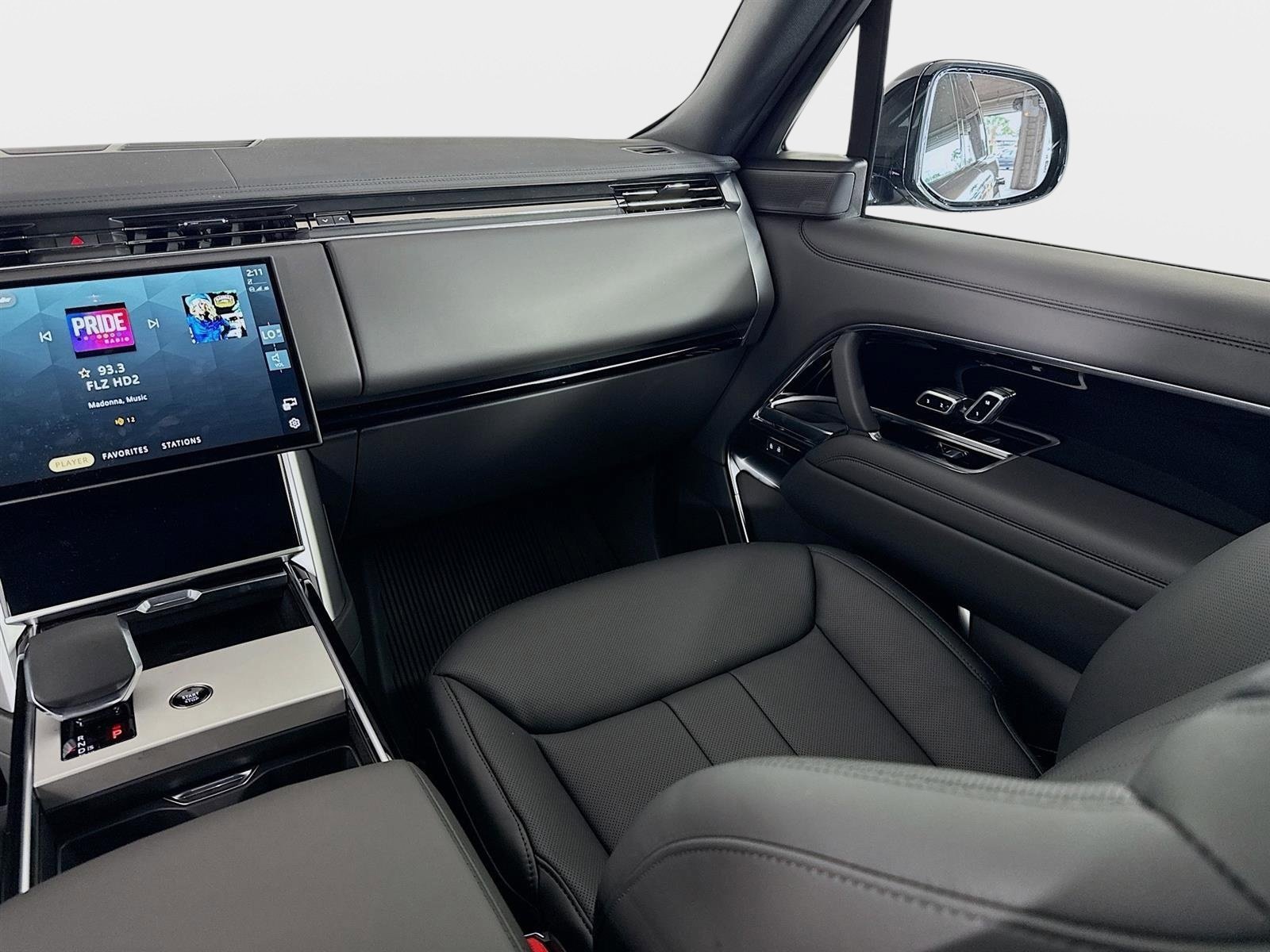 New 2026 Land Rover Range Rover SE AWD/4WD image 26