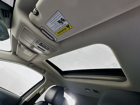 Used 2019 MAZDA CX-9 Touring w/ Touring Premium Package image 26