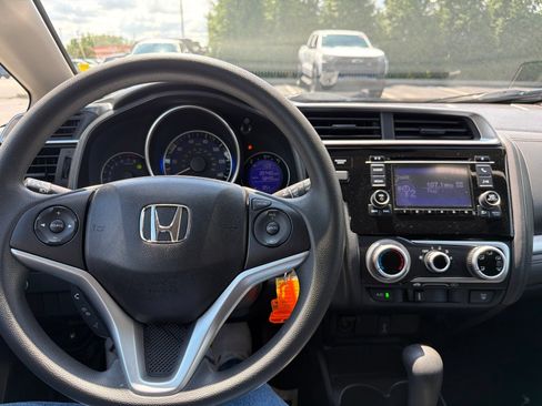 Used 2019 Honda Fit LX image 22