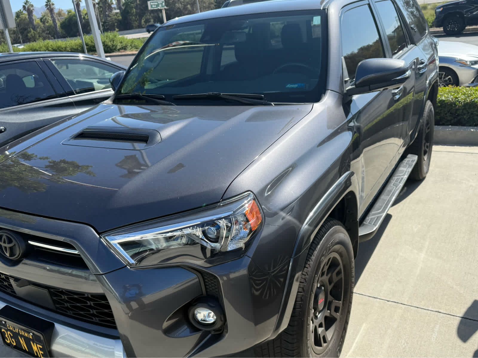 Used 2023 Toyota 4Runner TRD Off-Road Premium w/ Off Road Premium Plus Package AWD/4WD image 3