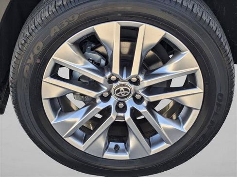 Used 2023 Toyota RAV4 XLE Premium FWD image 23