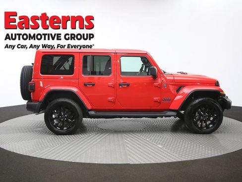 Used 2025 Jeep Wrangler Unlimited Sahara image 43