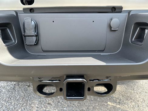 New 2026 Ford F350 XL w/ XL Chrome Package image 22