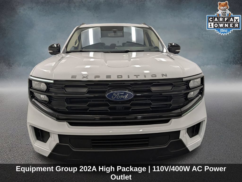 Certified 2025 Ford Expedition Active AWD/4WD image 2