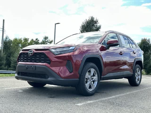 Used 2025 Toyota RAV4 XLE FWD image 26