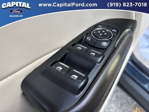 Used 2019 Lincoln MKC Reserve image 20