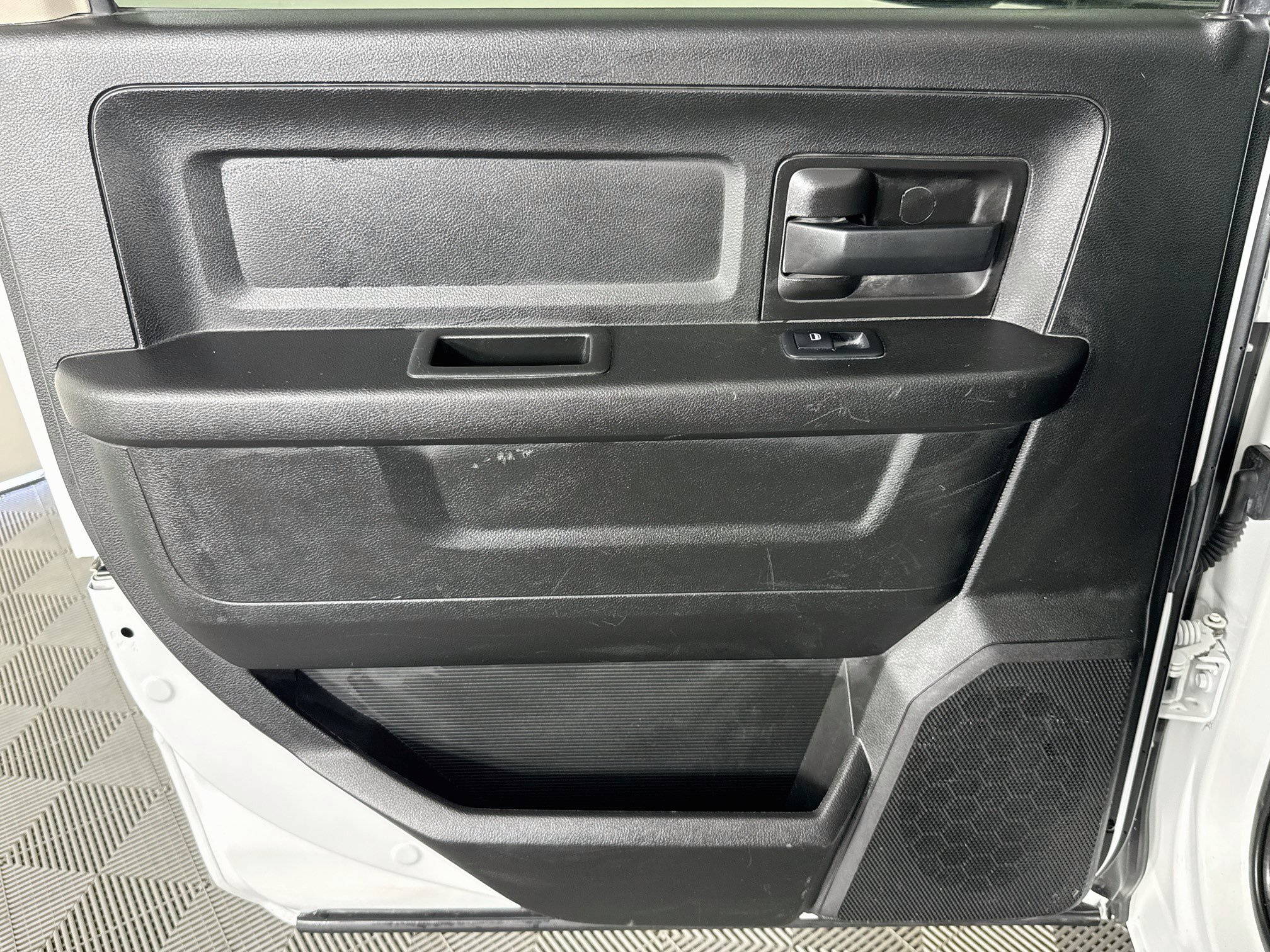 Used 2020 RAM 1500 Tradesman w/ Popular Equipment Group RWD image 41
