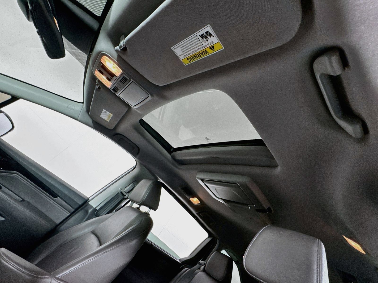 Used 2023 Honda Odyssey Touring image 14