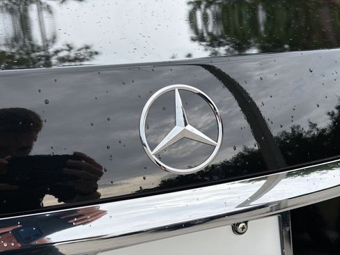 Used 2023 Mercedes-Benz S 580 4MATIC Sedan image 46